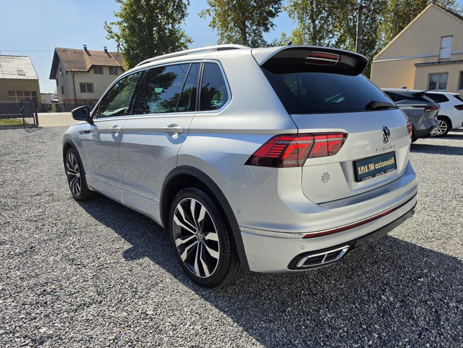 VW Tiguan 2,0 TDI DSG 61TKM,SERV.,NAVI.,MATRIX,ALU.,VIRT.,KAM., R LINE, fotografija 3