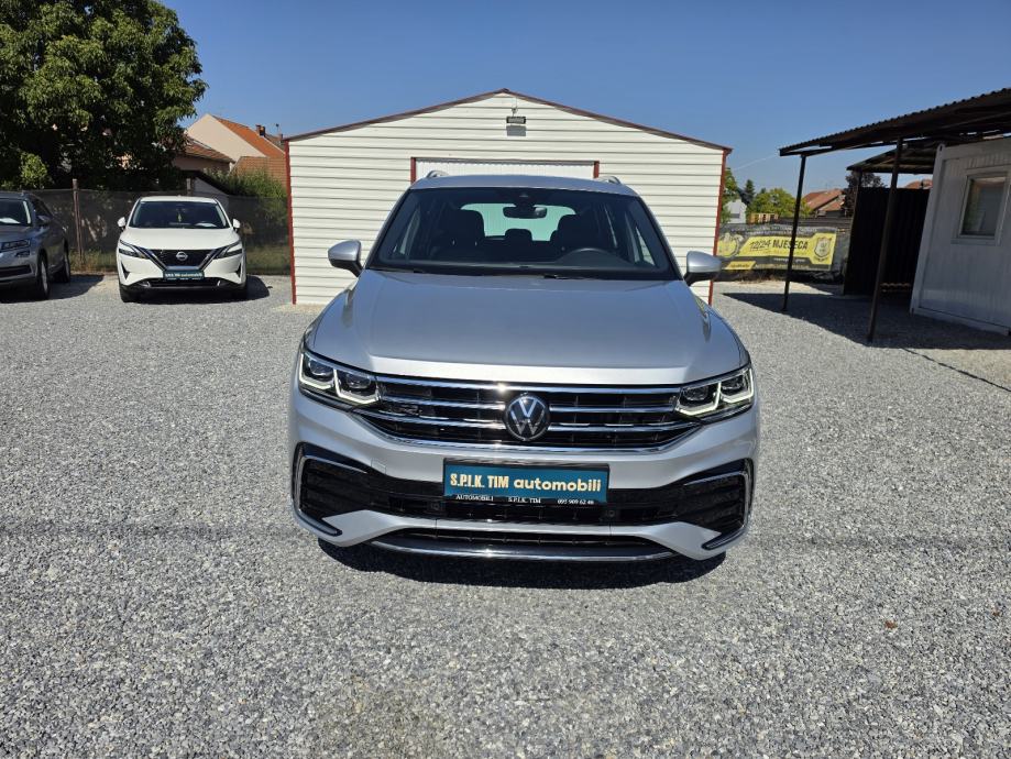 VW Tiguan 2,0 TDI DSG 61TKM,SERV.,NAVI.,MATRIX,ALU.,VIRT.,KAM., R LINE, fotografija 8