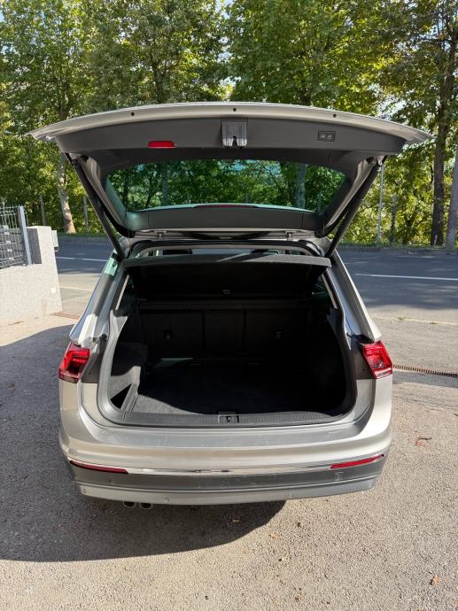 VW Tiguan 2,0 TDI DSG HIGHLINE *JAMSTVO 12 MJESECI*, fotografija 7