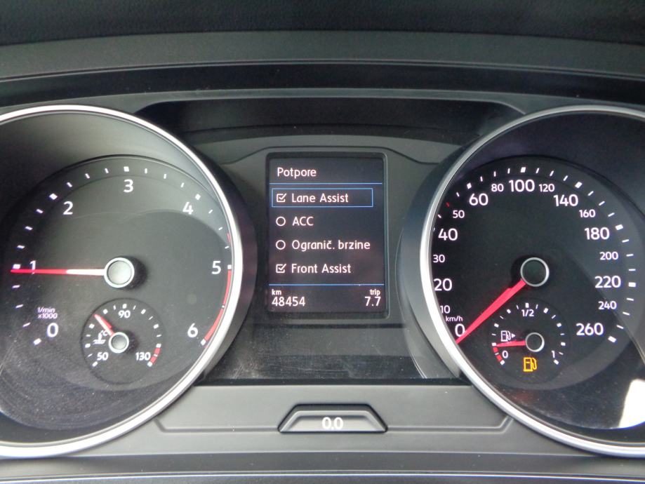 VW Tiguan 2,0 TDI DSG Life/HR/1.vl/LED/3ZKli/Gr.sj+Up/ACC/LaAs/PDC/APP, fotografija 9