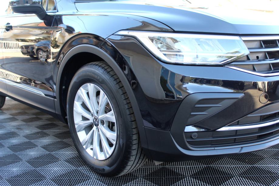VW Tiguan 2,0 TDI DSG, LIFE, LED, KOŽA, ALU 17", GARANCIJA, NIJE UVOZ, fotografija 16