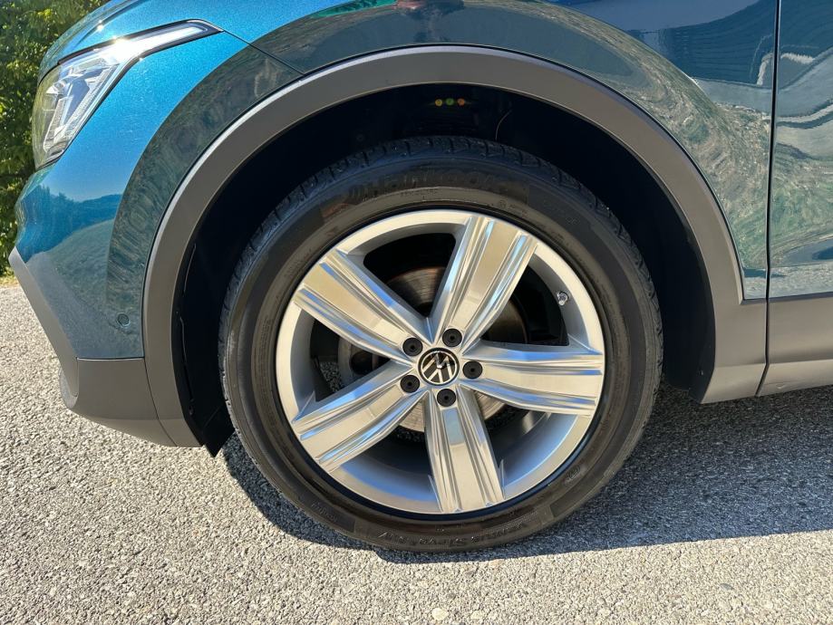 VW Tiguan 2,0 TDI DSG - PANORAMA,VIRTUAL KOKPIT,HEAD UP - ODLIČAN!!, fotografija 20