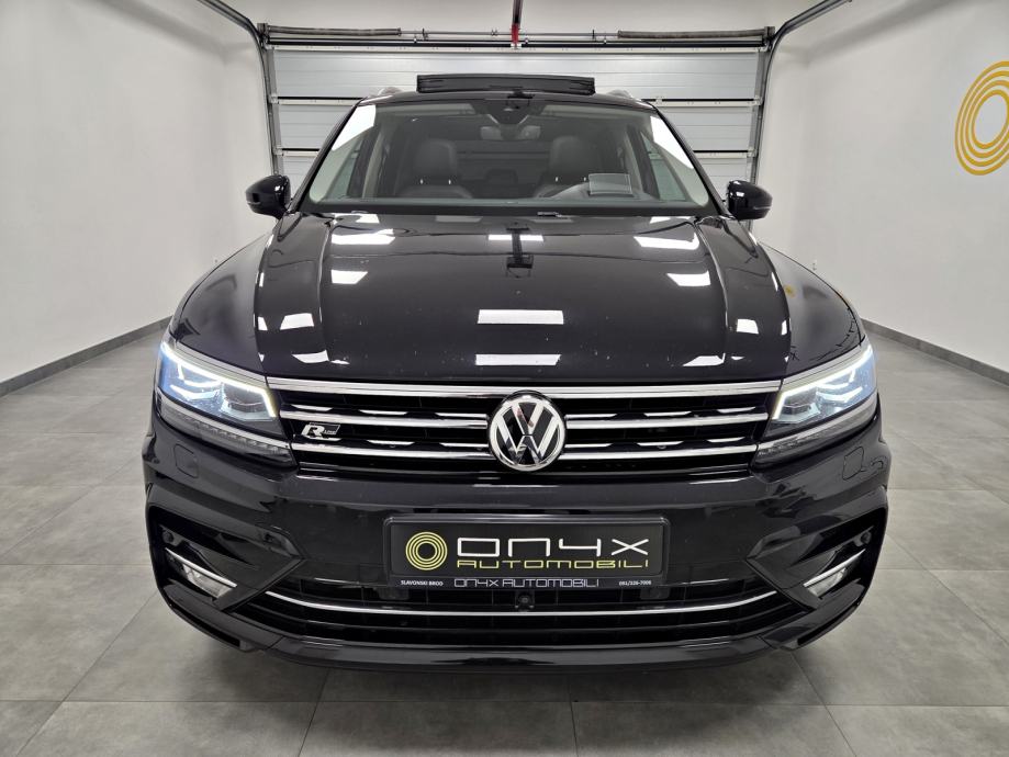 VW Tiguan 2,0 TDI DSG, R LINE, PANO ,VELIKI SERVIS, GRANCIJA NA KM, fotografija 2
