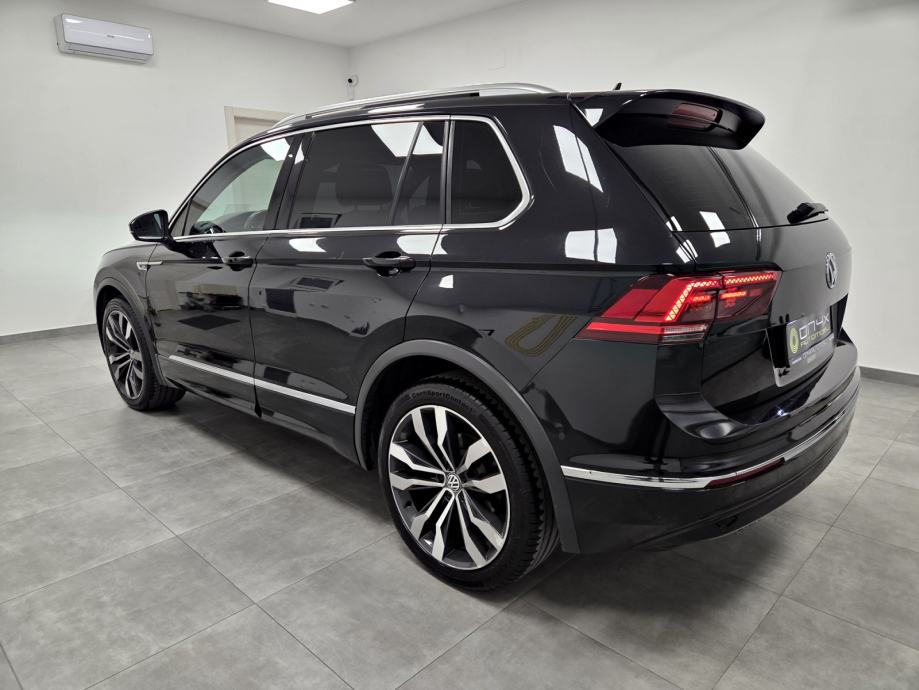 VW Tiguan 2,0 TDI DSG, R LINE, PANO ,VELIKI SERVIS, GRANCIJA NA KM, fotografija 4