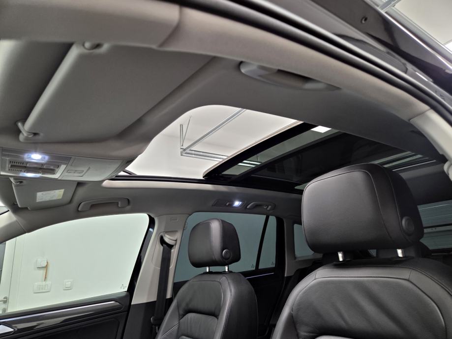 VW Tiguan 2,0 TDI DSG, R LINE, PANO ,VELIKI SERVIS, GRANCIJA NA KM, fotografija 12