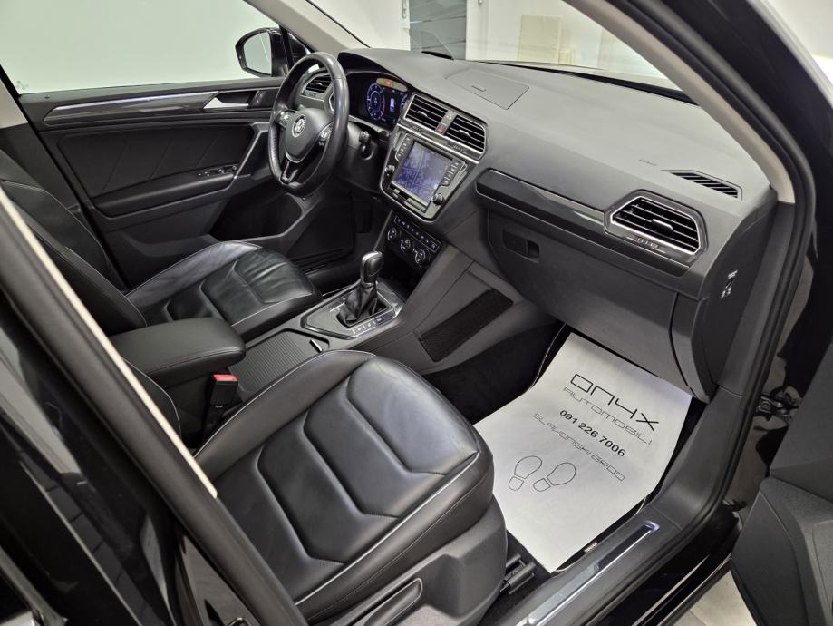 VW Tiguan 2,0 TDI DSG, R LINE, PANO ,VELIKI SERVIS, GRANCIJA NA KM, fotografija 10