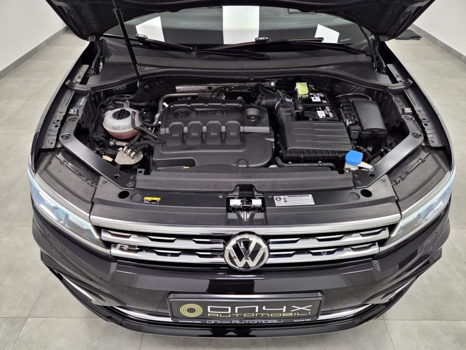 VW Tiguan 2,0 TDI DSG, R LINE, PANO ,VELIKI SERVIS, GRANCIJA NA KM, fotografija 7