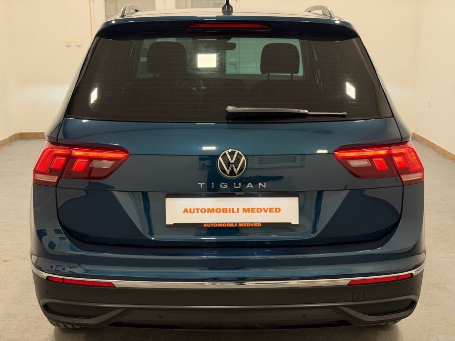 VW TIGUAN 2,0 TDI,HEAD UP,VIRTUAL,AMBI,KAMERA,LANE ASISST,JAMSTVO 24mj, fotografija 8