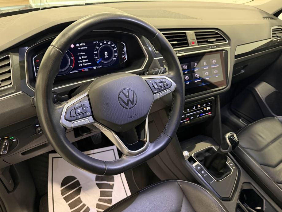 VW TIGUAN 2,0 TDI,HEAD UP,VIRTUAL,AMBI,KAMERA,LANE ASISST,JAMSTVO 24mj, fotografija 12