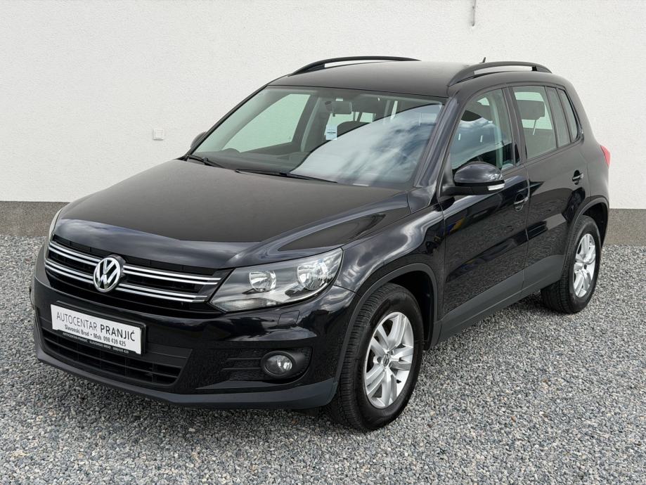 VW Tiguan 2,0 TDI kamera/tempomat/navigacija/p.senzori/kuka, fotografija 20