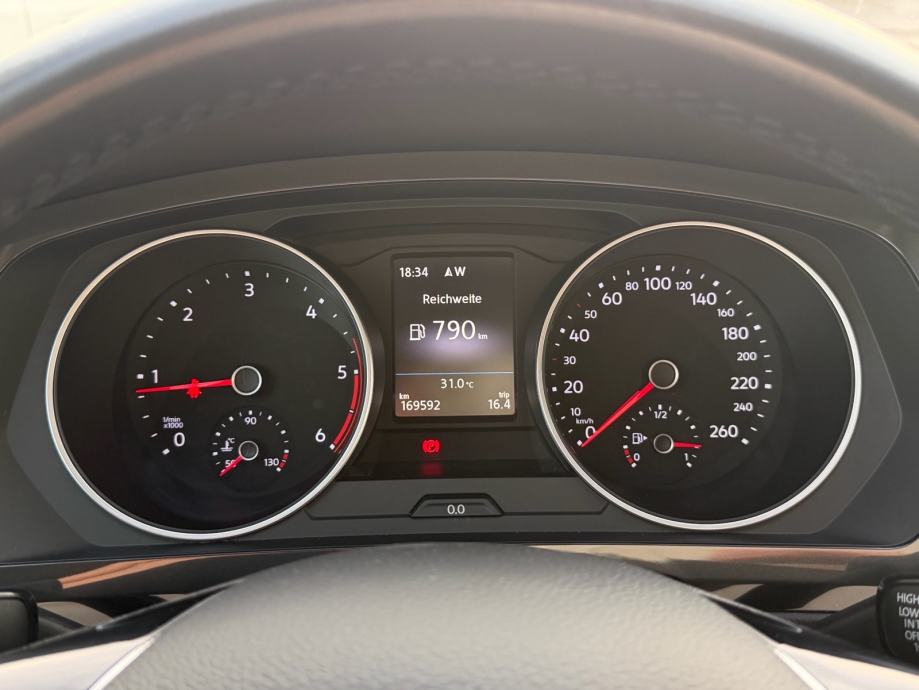 VW Tiguan 2,0 TDI /LED/NAVI/KUKA, fotografija 7