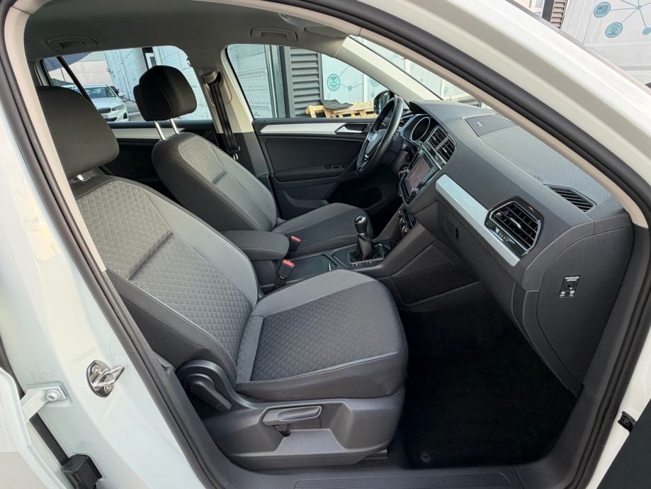 VW Tiguan 2,0 TDI /LED/NAVI/KUKA, fotografija 9