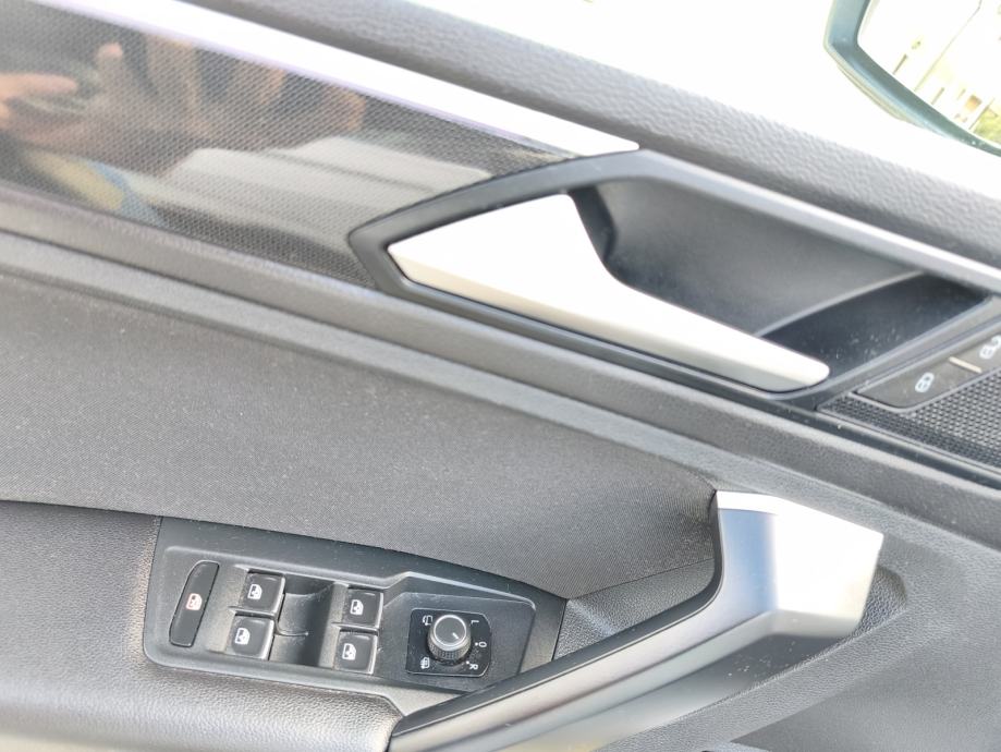VW Tiguan 2,0 TDI, model 2023., DSG, ELEGANCE, Virtual cockpit,..., fotografija 8
