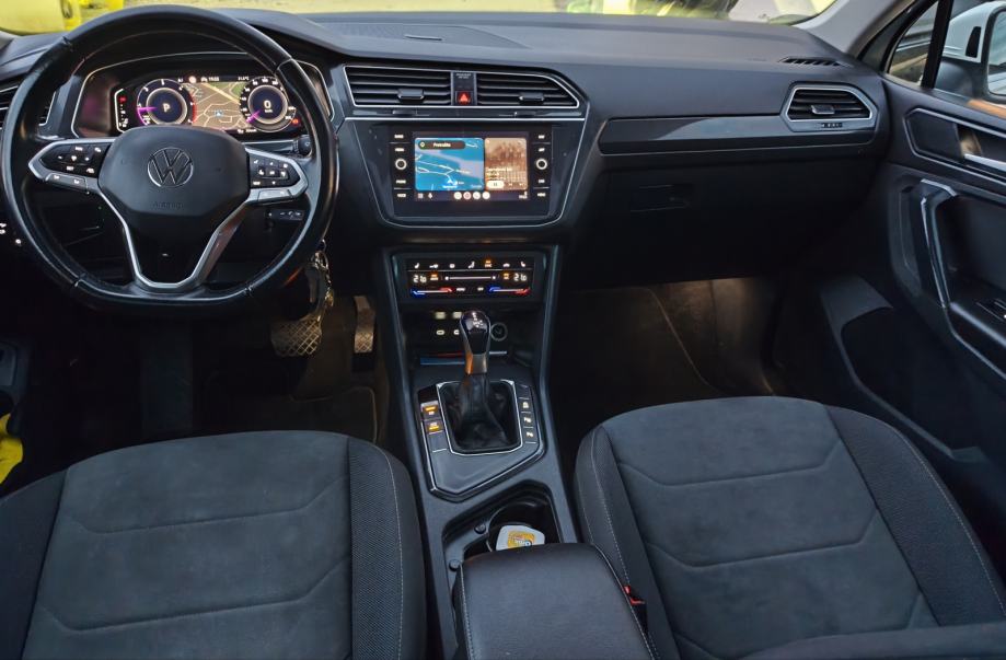 VW Tiguan 2,0 TDI, model 2023., DSG, ELEGANCE, Virtual cockpit,..., fotografija 3