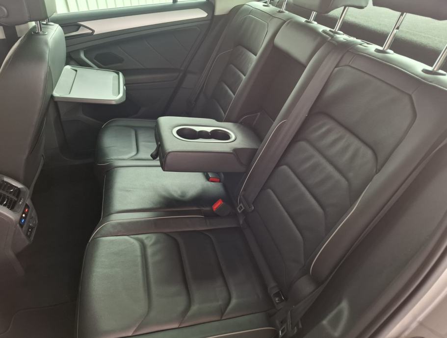 VW Tiguan 2,0 TDI PREMIUM ALU NAVI 2xPDC PANORAMA EL. PAKET GARANCIJA, fotografija 12