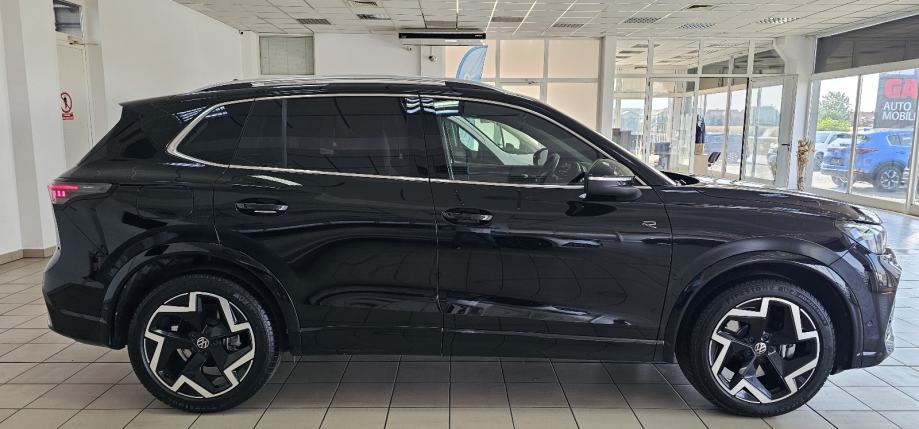 VW Tiguan 2,0 tdi R-LINE,LEASING DO 8g.BEZ UČEŠĆA, fotografija 7