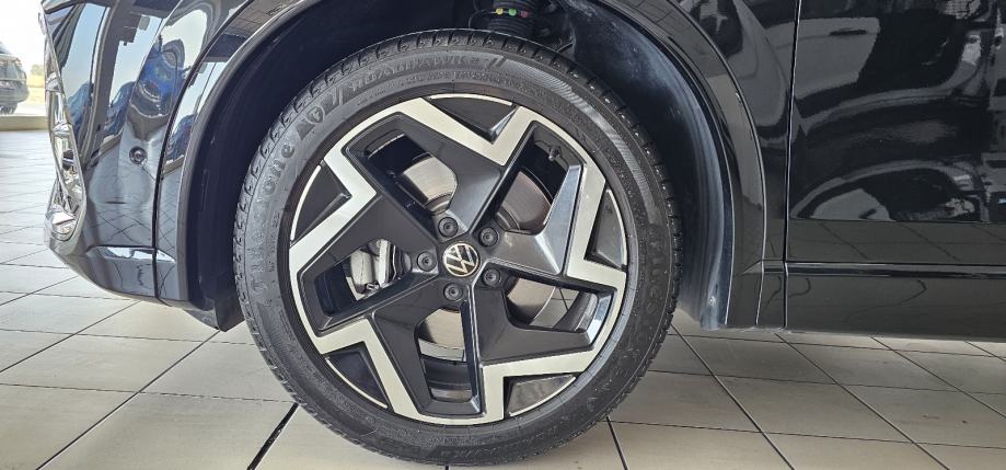 VW Tiguan 2,0 tdi R-LINE,LEASING DO 8g.BEZ UČEŠĆA, fotografija 11