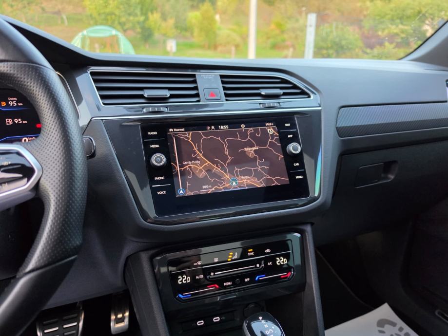 VW Tiguan 2,0 TDI R-line — panorama — virtual — kamera, fotografija 16
