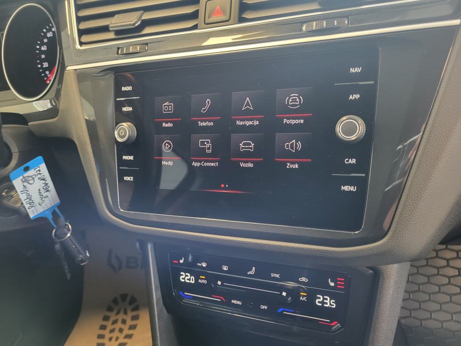 VW TIGUAN 2.0 TDI REDIZAJN NAVI LED+XENON AMBI LIGHT KAMERA CAR APPS, fotografija 15