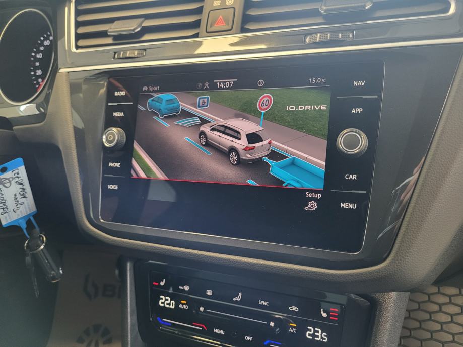 VW TIGUAN 2.0 TDI REDIZAJN NAVI LED+XENON AMBI LIGHT KAMERA CAR APPS, fotografija 14