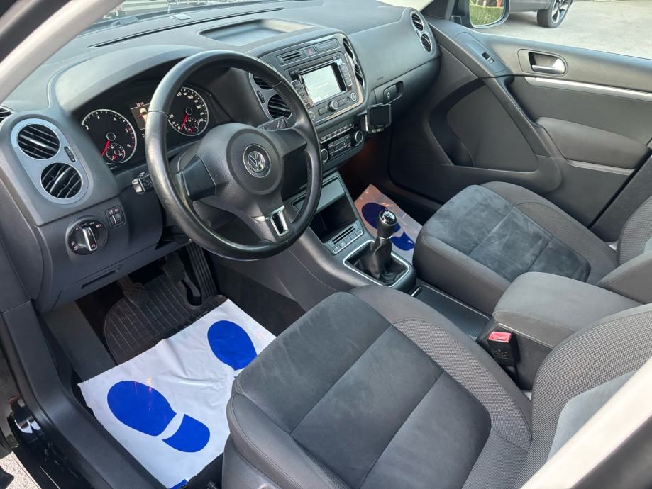 VW Tiguan 2,0 TDI, fotografija 9