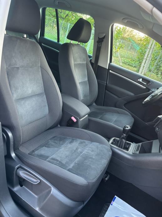 VW Tiguan 2,0 TDI, fotografija 13