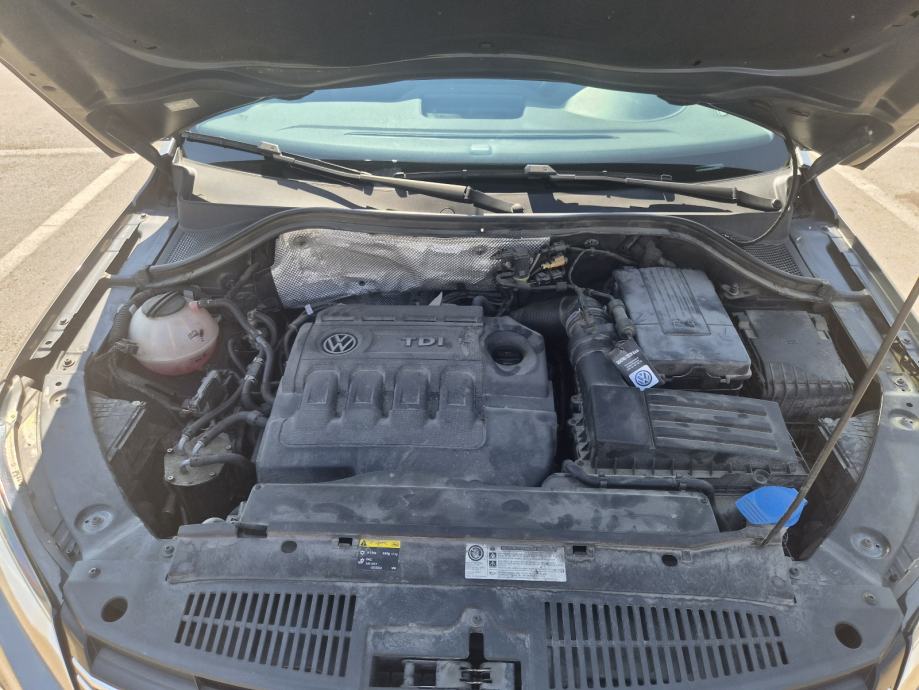VW Tiguan 2,0 TDI, fotografija 10
