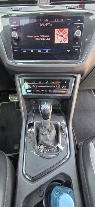 VW Tiguan 2,0 TDI, fotografija 15