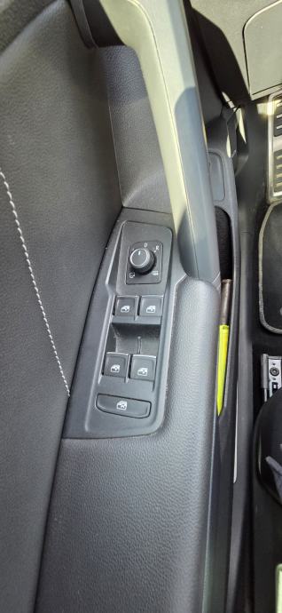 VW Tiguan 2,0 TDI, fotografija 11