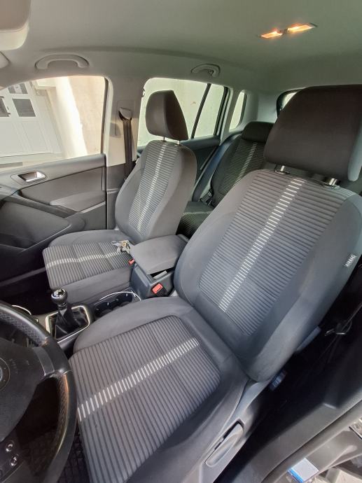 VW Tiguan 2,0 TDI 4x4 Nije uvoz, fotografija 11