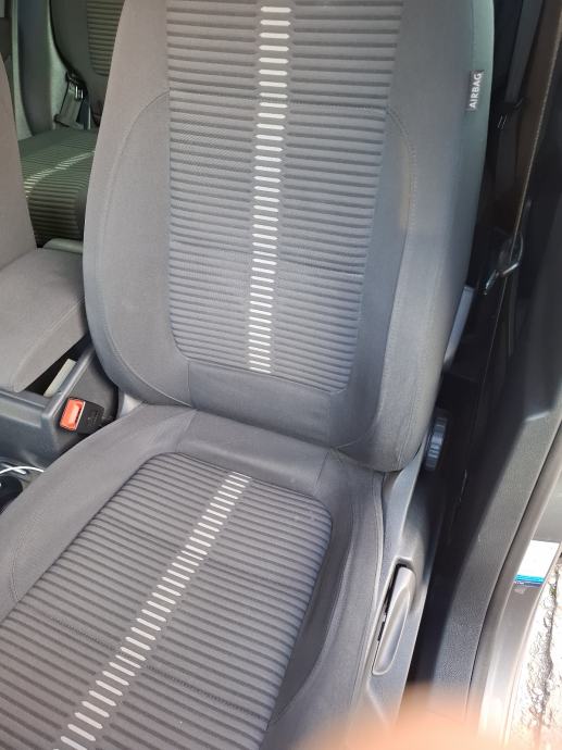 VW Tiguan 2,0 TDI 4x4 Nije uvoz, fotografija 10