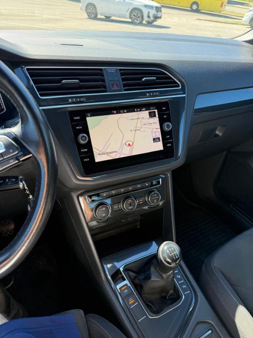 VW Tiguan 2,0 TDI, fotografija 13