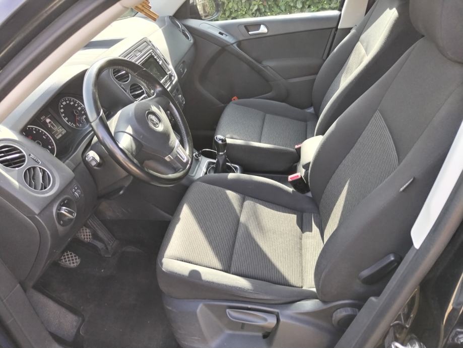 VW Tiguan 2,0 TDI, fotografija 8