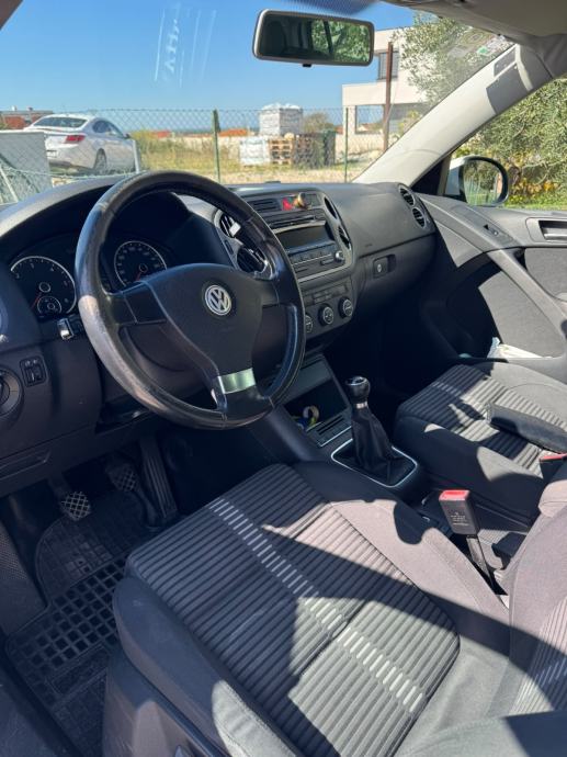 VW Tiguan 2,0 TDI, fotografija 6