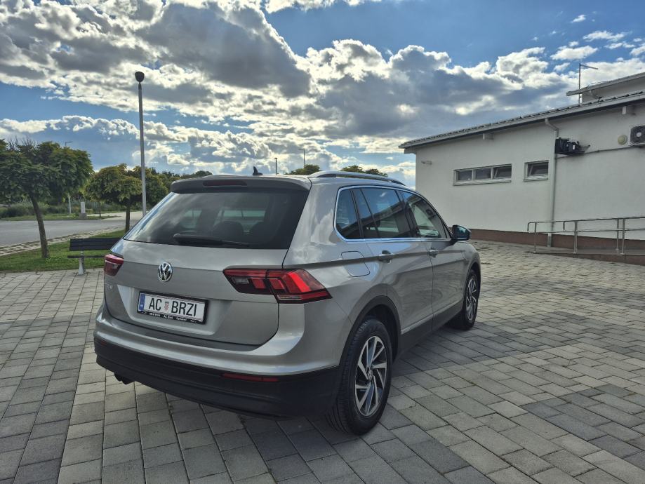 VW Tiguan 2,0 TDI SOUND,nap.veliki,navigacija, senzori,radar,el.kuka, fotografija 9