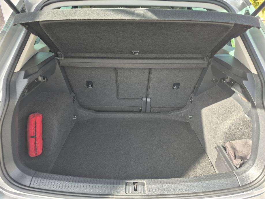 VW Tiguan 2,0 TDI SOUND,nap.veliki,navigacija, senzori,radar,el.kuka, fotografija 20