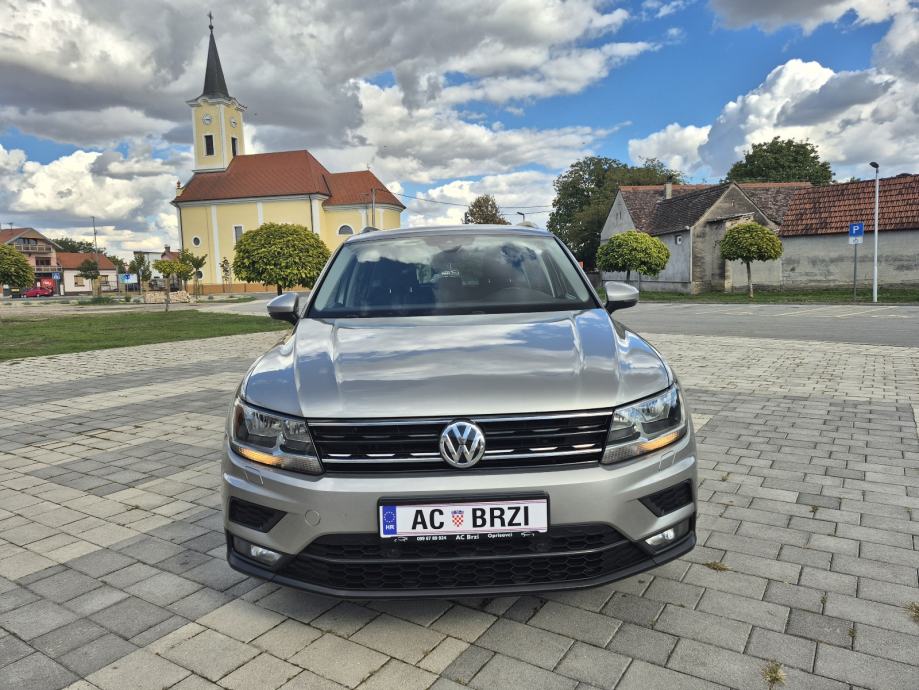 VW Tiguan 2,0 TDI SOUND,nap.veliki,navigacija, senzori,radar,el.kuka, fotografija 16