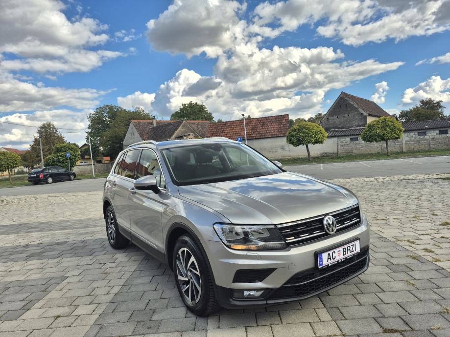 VW Tiguan 2,0 TDI SOUND,nap.veliki,navigacija, senzori,radar,el.kuka, fotografija 13