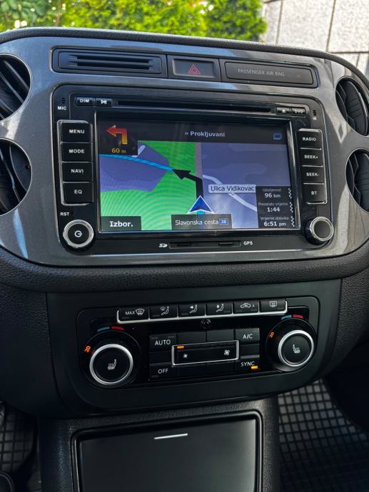 VW Tiguan 2.0 tdi Sport, fotografija 5