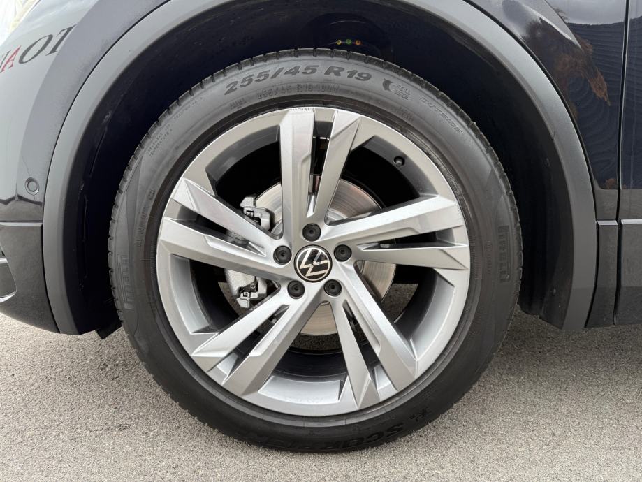 VW Tiguan 2.0TDI 150KS DSG **R-LINE** VIRTUAL,ACC,KAM,NAVI,LED,JAMSTVO, fotografija 8