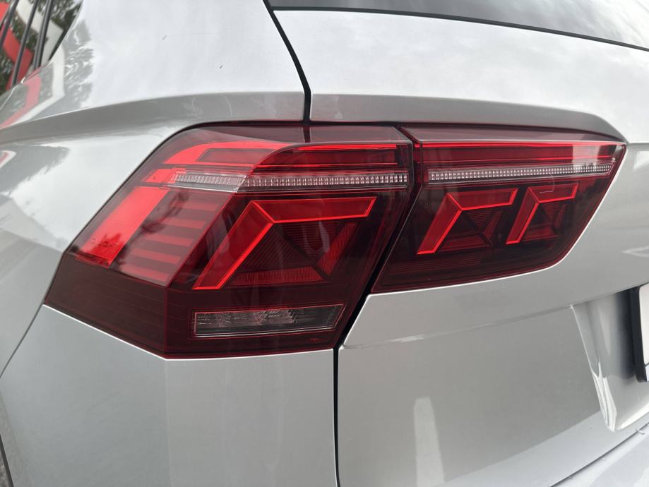 VW TIGUAN 2021 • PREMIUM jamstvo • AutoZubak Rabljena, fotografija 17