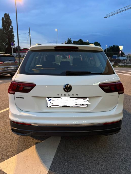 VW Tiguan Allspace 2.0 TDI automatik 96.000 Kilometara, fotografija 4