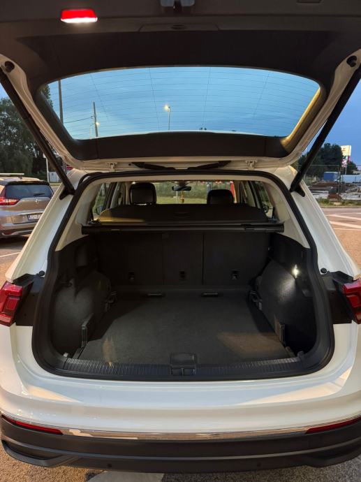 VW Tiguan Allspace 2.0 TDI automatik 96.000 Kilometara, fotografija 15