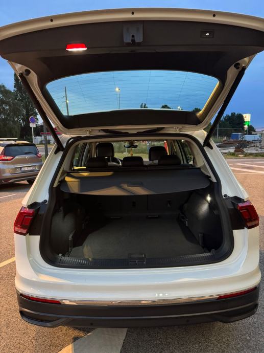 VW Tiguan Allspace 2.0 TDI automatik 96.000 Kilometara, fotografija 16