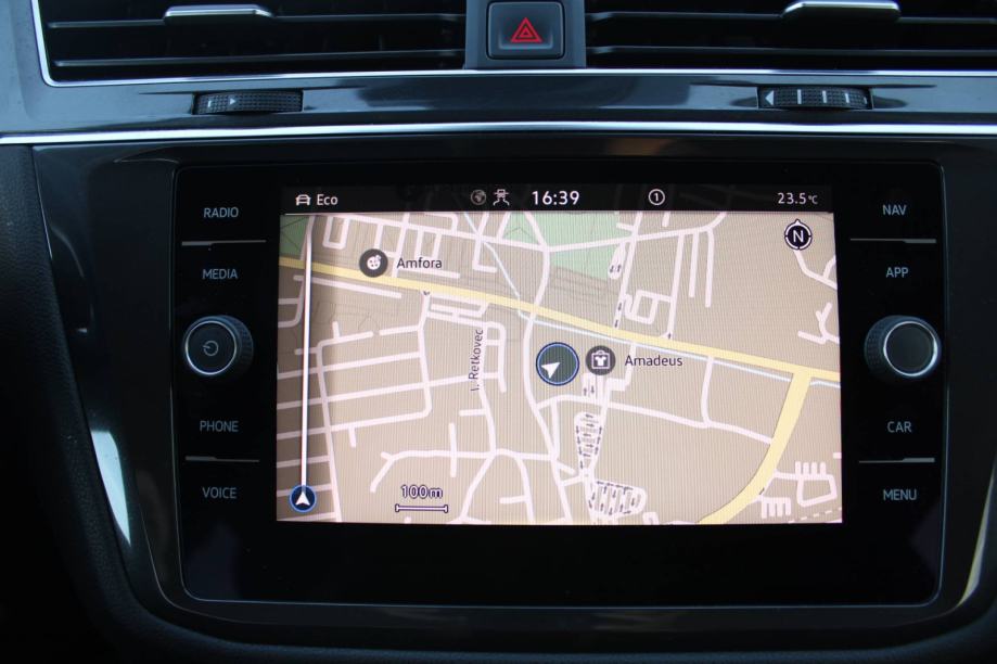 VW Tiguan Allspace 2.0 TDi DSG 7 sjedala *LED, NAVIGACIJA, KAMERA*, fotografija 20