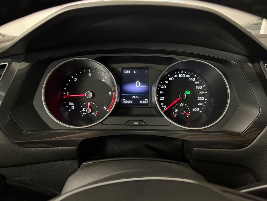 VW Tiguan Allspace 4Motion 2.0 TDI HIGHLINE*190KS*DSG*REG. GOD. DANA*, fotografija 17
