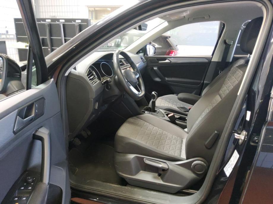 VW Tiguan FL 1,5 TSI 150KS LED,NAV,GR.SJED.,TVOR.JAMSTVO,8.381,67€*3, fotografija 5