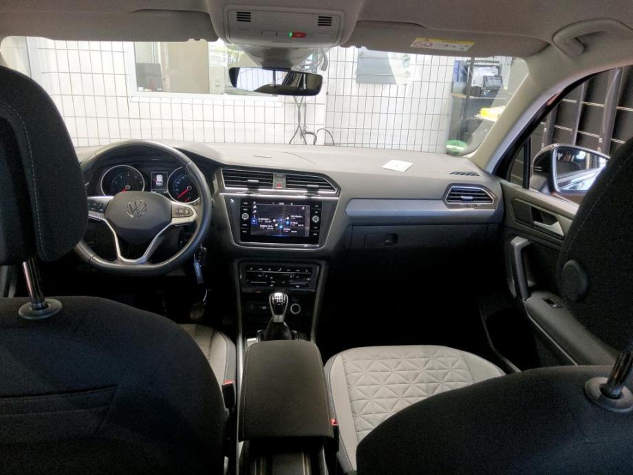 VW Tiguan FL 1,5 TSI 150KS LED,NAV,GR.SJED.,TVOR.JAMSTVO,8.381,67€*3, fotografija 7