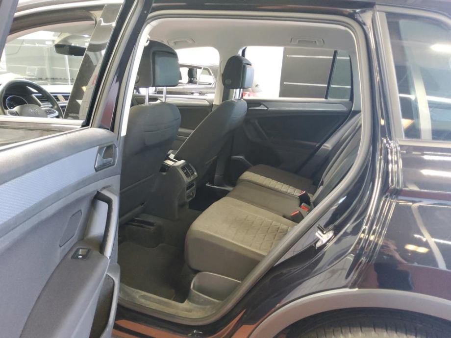 VW Tiguan FL 1,5 TSI 150KS LED,NAV,GR.SJED.,TVOR.JAMSTVO,8.381,67€*3, fotografija 6