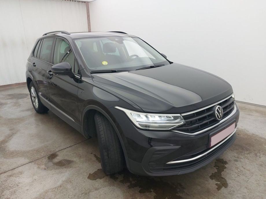 VW Tiguan FL 2,0 TDI 150KS LED,NAV,KUKA,KOKPIT,KAMERA 360, 8.310,33€*3, fotografija 3